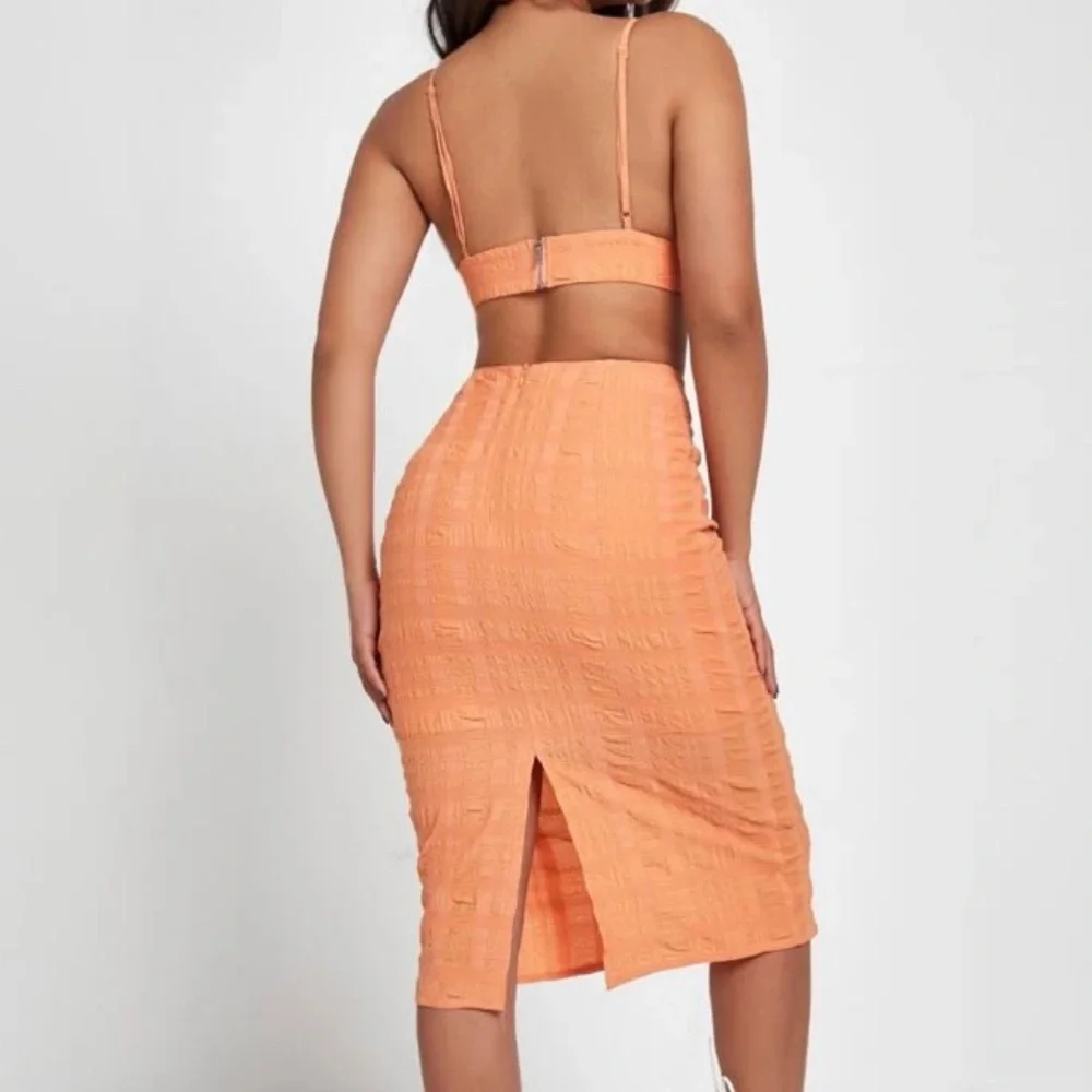 Textured 2 pc set - Picture 2 of 9